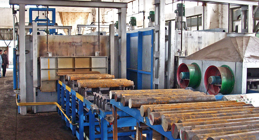 Piston rod quenching and tempering production line